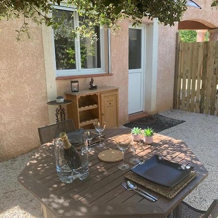 Joli Studio Independant 20M² Avec Jardin Saint-Maximin-la-Sainte-Baume Luaran gambar