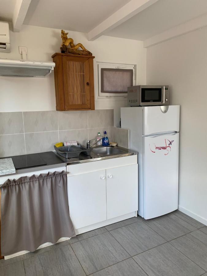 Joli Studio Independant 20M² Avec Jardin Saint-Maximin-la-Sainte-Baume Luaran gambar